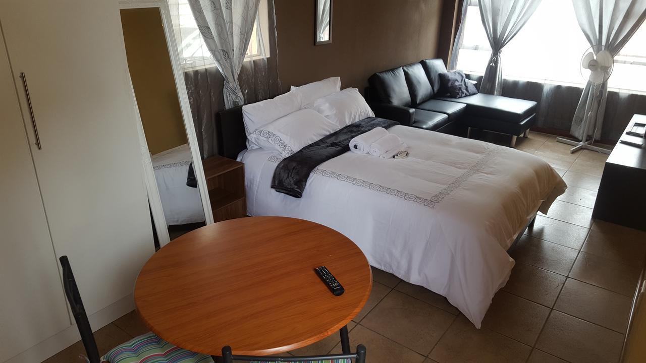 איסט לונדון Let Us Accomodation מראה חיצוני תמונה