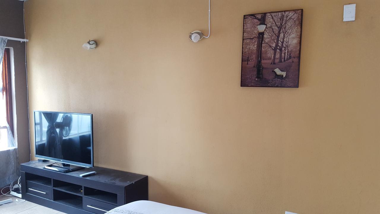 איסט לונדון Let Us Accomodation מראה חיצוני תמונה