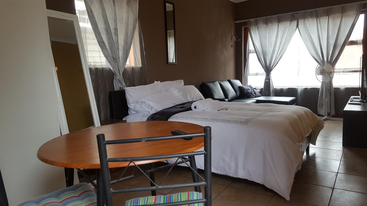 איסט לונדון Let Us Accomodation מראה חיצוני תמונה